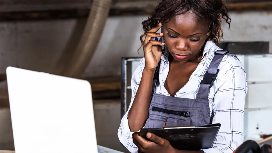A small business owner uses Accounting Software