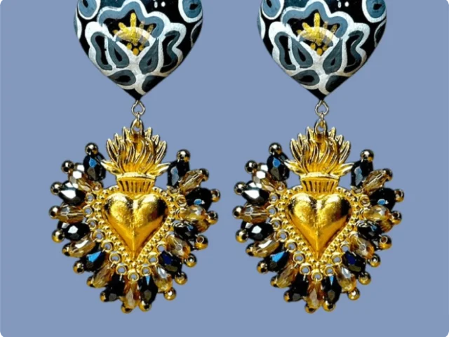 Decorative earrings