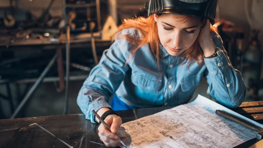 Small business owner considers Credibility Capital pros and cons