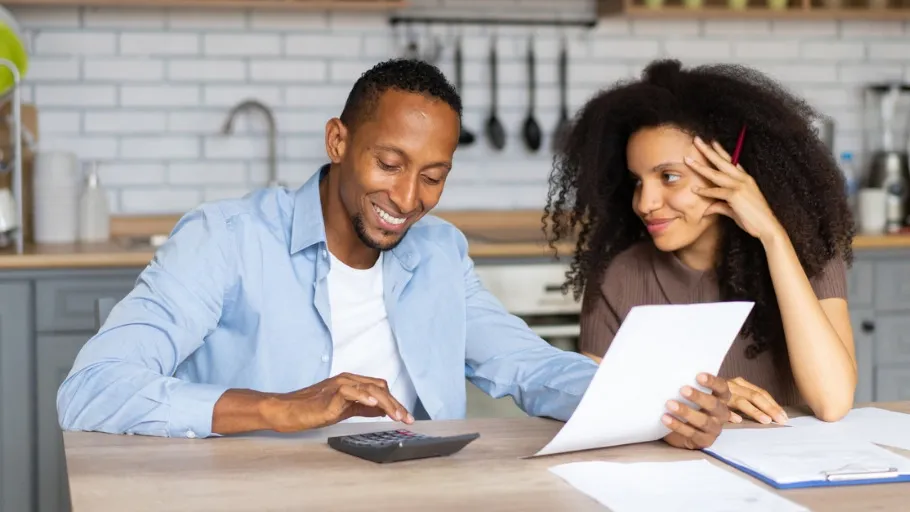 Small business owners use Freshbooks.