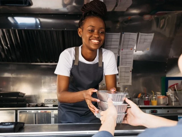 Food truck owner who uses a payroll service