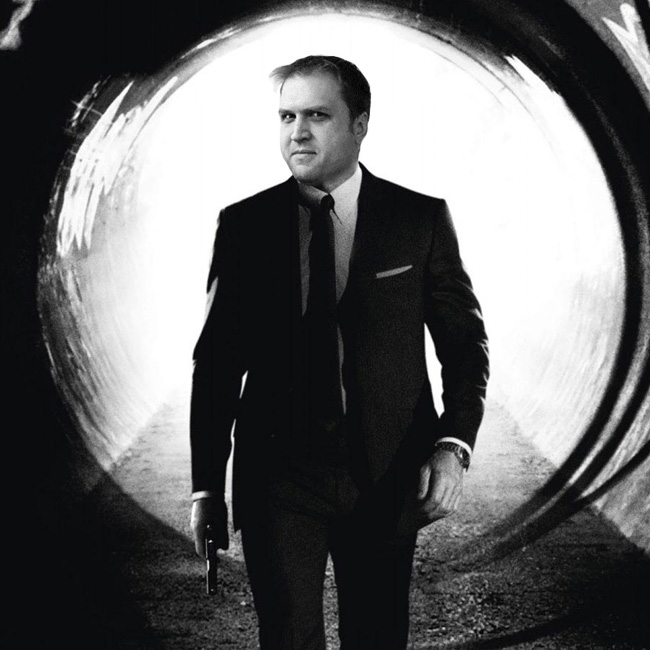 Brent as James Bond 007