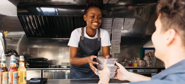 The Ultimate Guide to the Best Payroll Software for Food Truck Owners in 2023